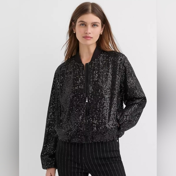 Loft-Bomber Jacket. - Picture 3 of 9